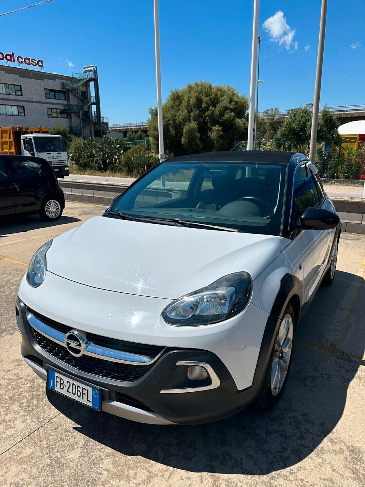 Opel Adam Rocks 1.2 70 CV Air