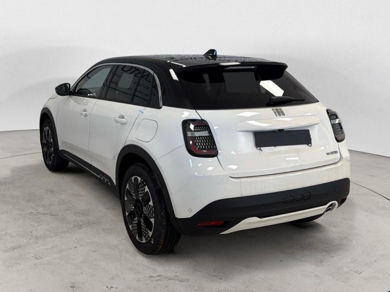 Fiat 600 Hybrid 110 CV DCT MHEV La Prima II BICOLORE