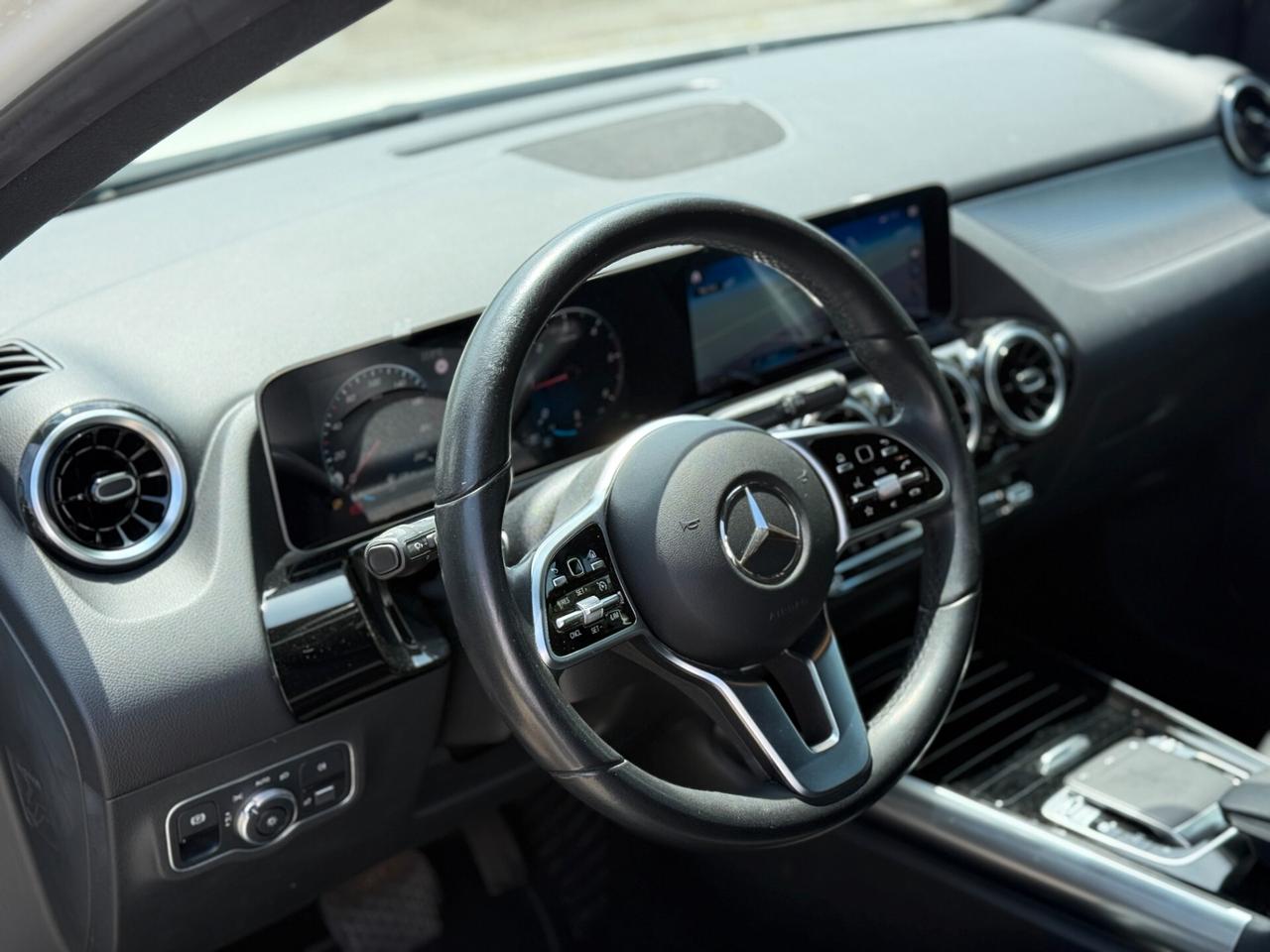 Mercedes-benz B 180 B 180 d Automatic Premium