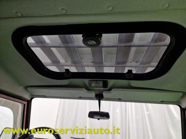 LAND ROVER Defender 110 2.5 Td5 cat S.W. motore rifatto