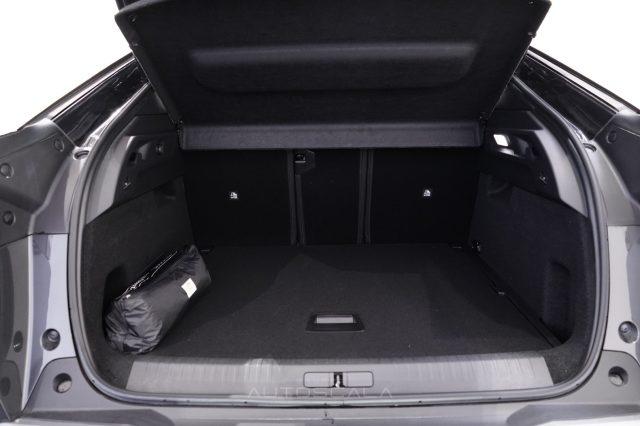 PEUGEOT 3008 Hybrid 145cv e-DCS6 Allure #Panoramic #Navigation