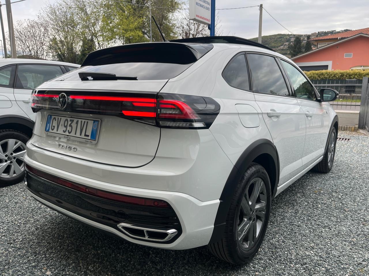 Volkswagen Taigo 1.0 TSI 115 CV DSG R-Line**KM 27635**