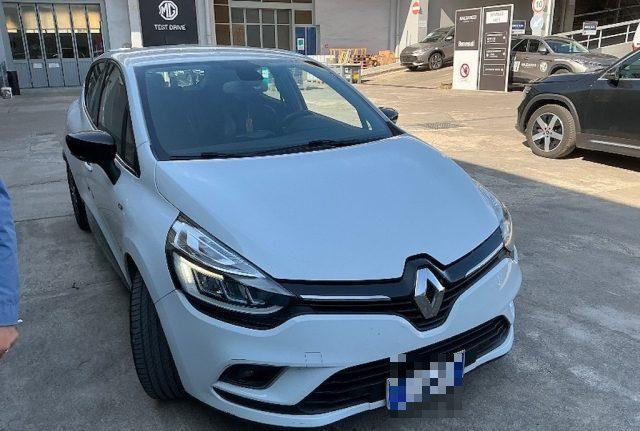 RENAULT Clio 1.5 dCi 8V 75 CV 5 porte Moschino Intens