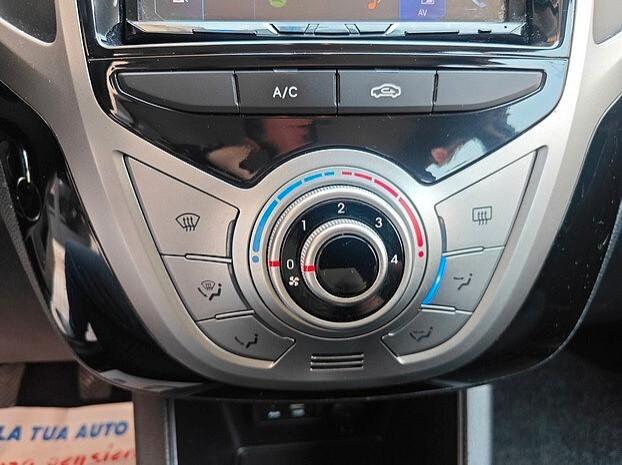 HYUNDAI iX20 1.4 CRDI APP MODE - 2018
