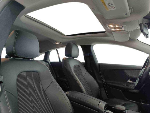 MERCEDES-BENZ CLA 200 d Automatic Shooting Brake Sport