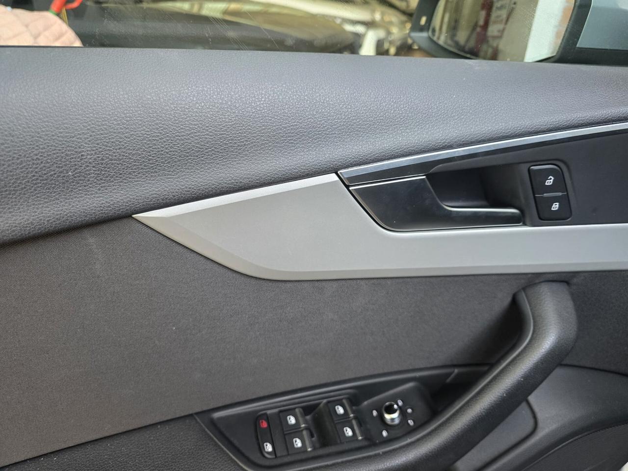 Audi A4 2.0 TDI 190 CV ultra S tronic Design