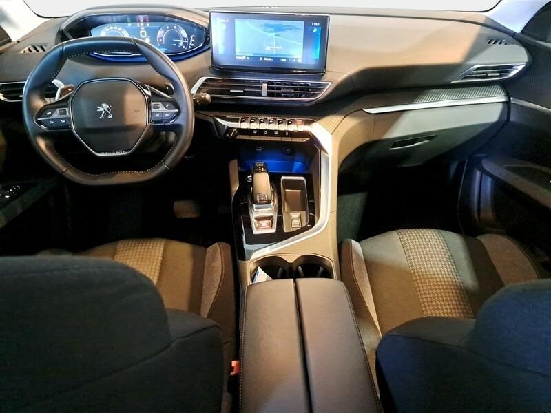 PEUGEOT 3008 BlueHDI 130 EAT8 S/S Active Business