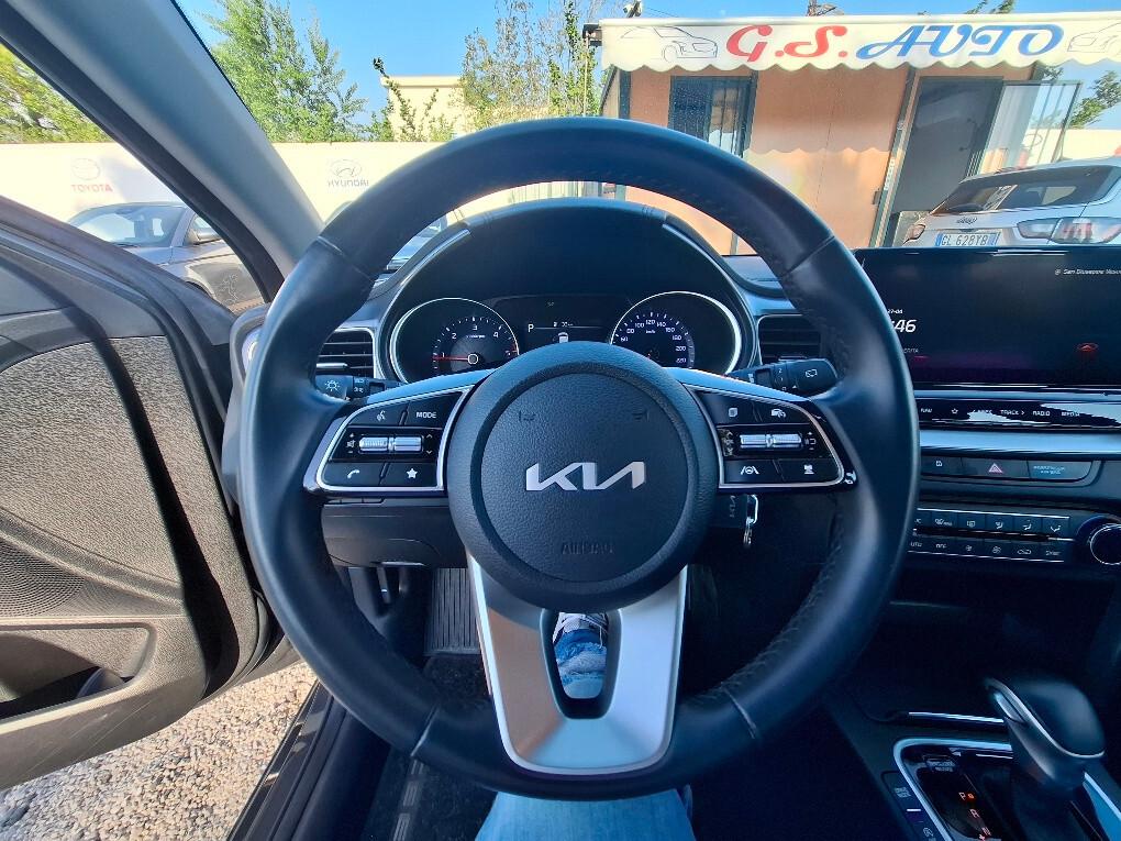 Kia Ceed 1.6 CRDi 136 CV MHEV DCT SW Business