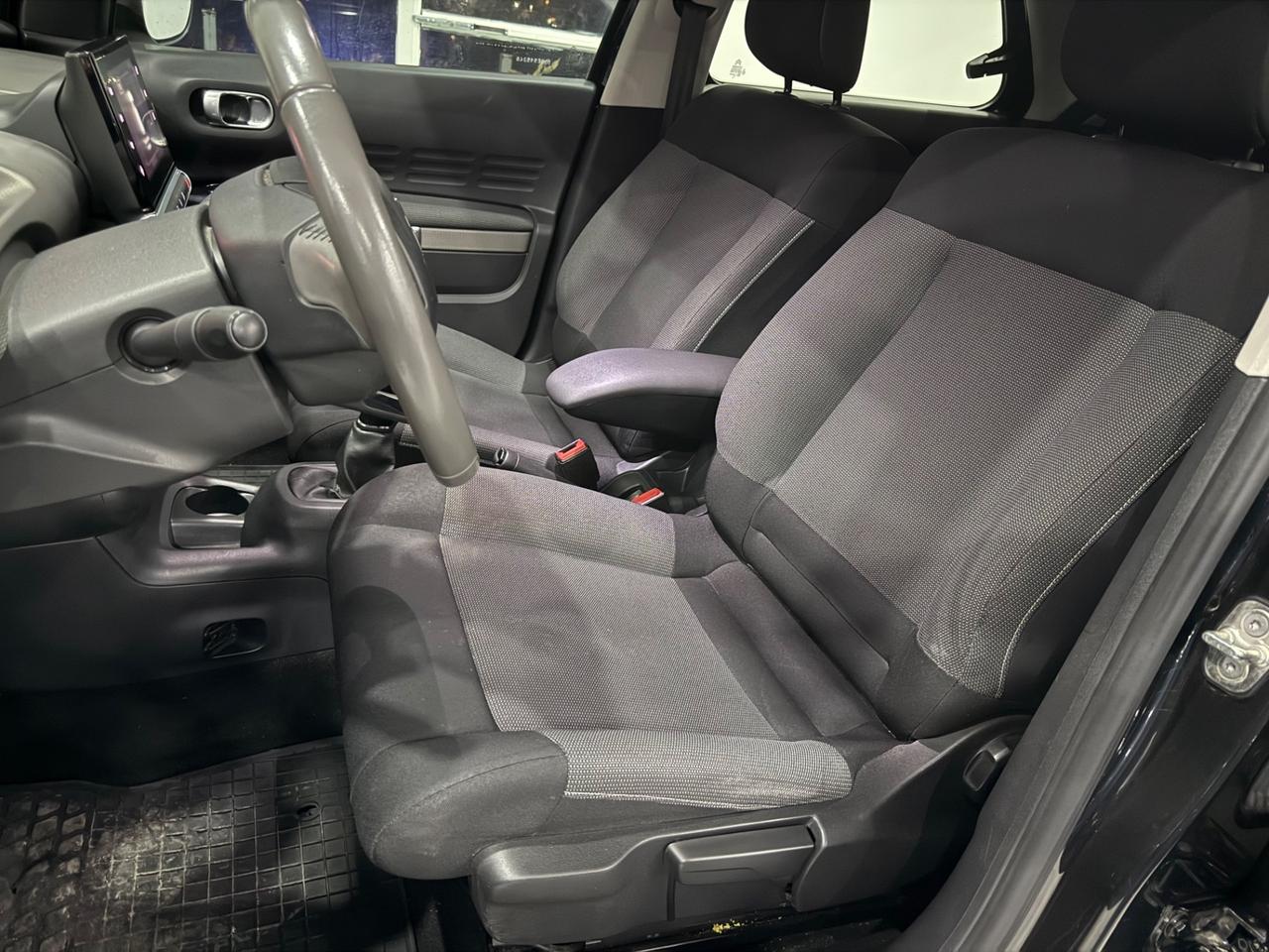 Citroen C4 Cactus BlueHDi100cvSHINE AIRBUMP DA VETRINA2017