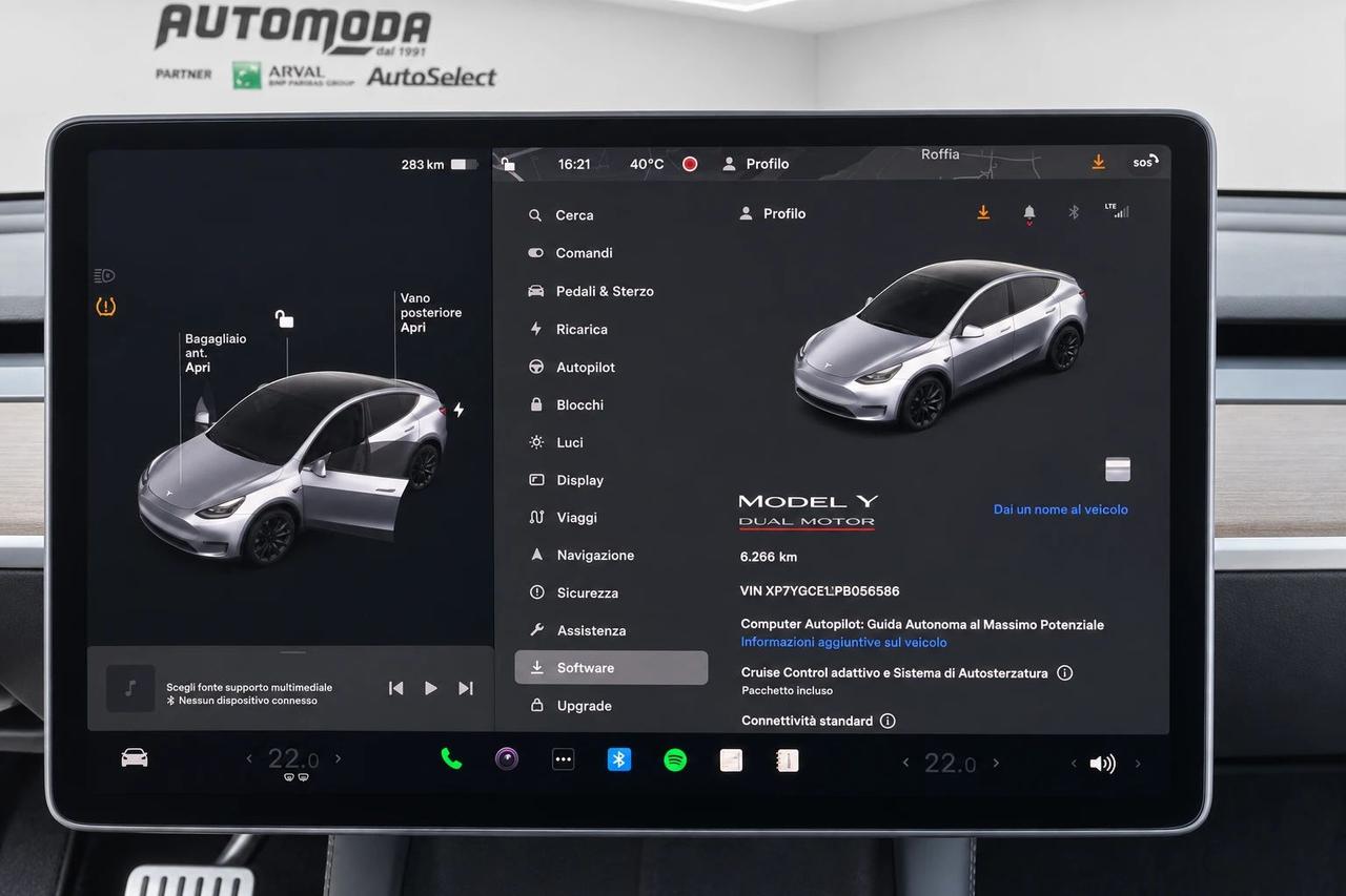 Tesla Model Y Performance Dual Motor 4WD