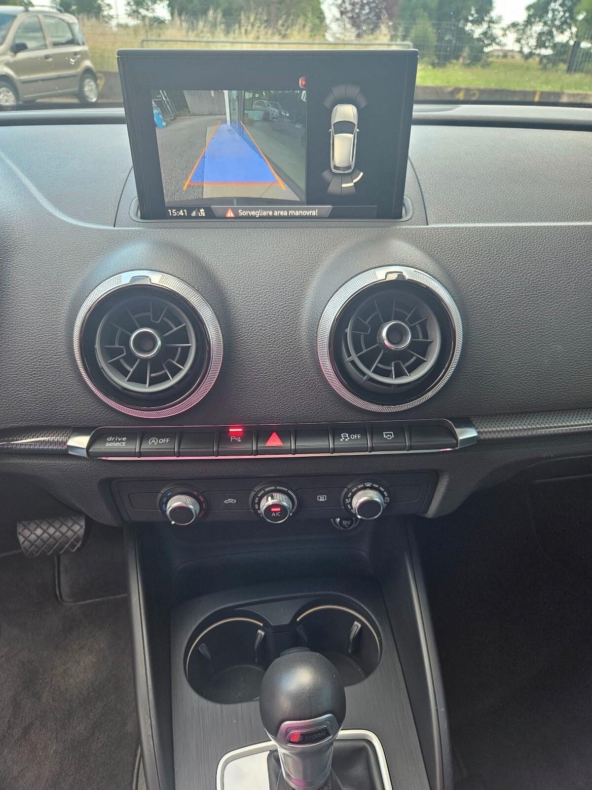 Audi A3 SPB 35 TDI S tronic Design - S-Line