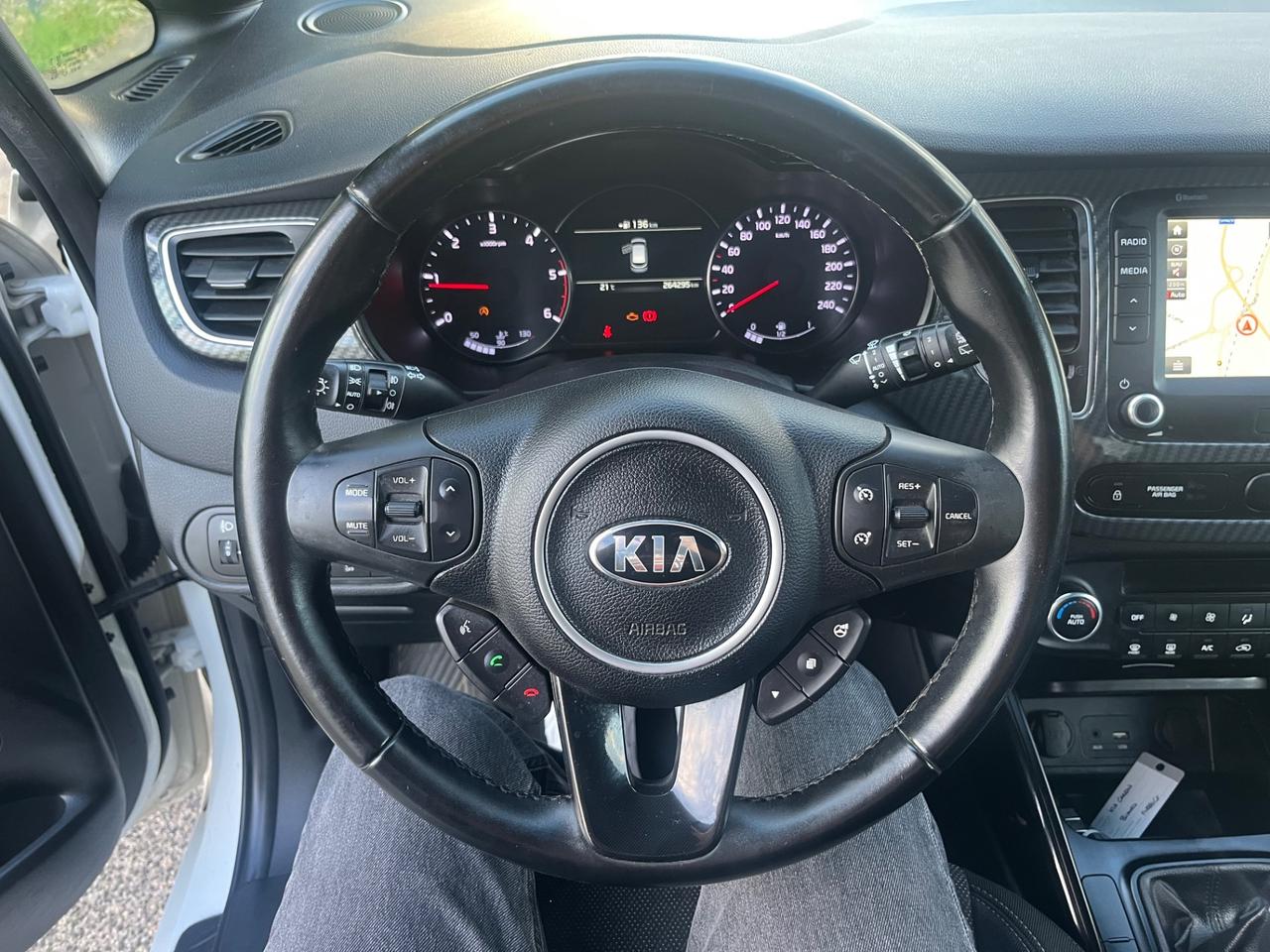 Kia Carens 1.7 CRDi 115 CV Business Class