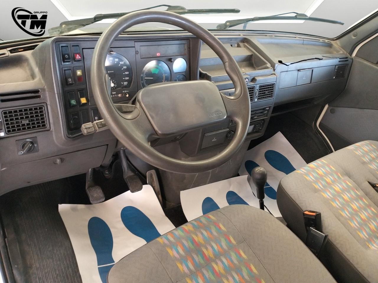 Iveco Daily 35.10 2.8 TD PC - carroattrezzi patente C - IVA ESCLUSA