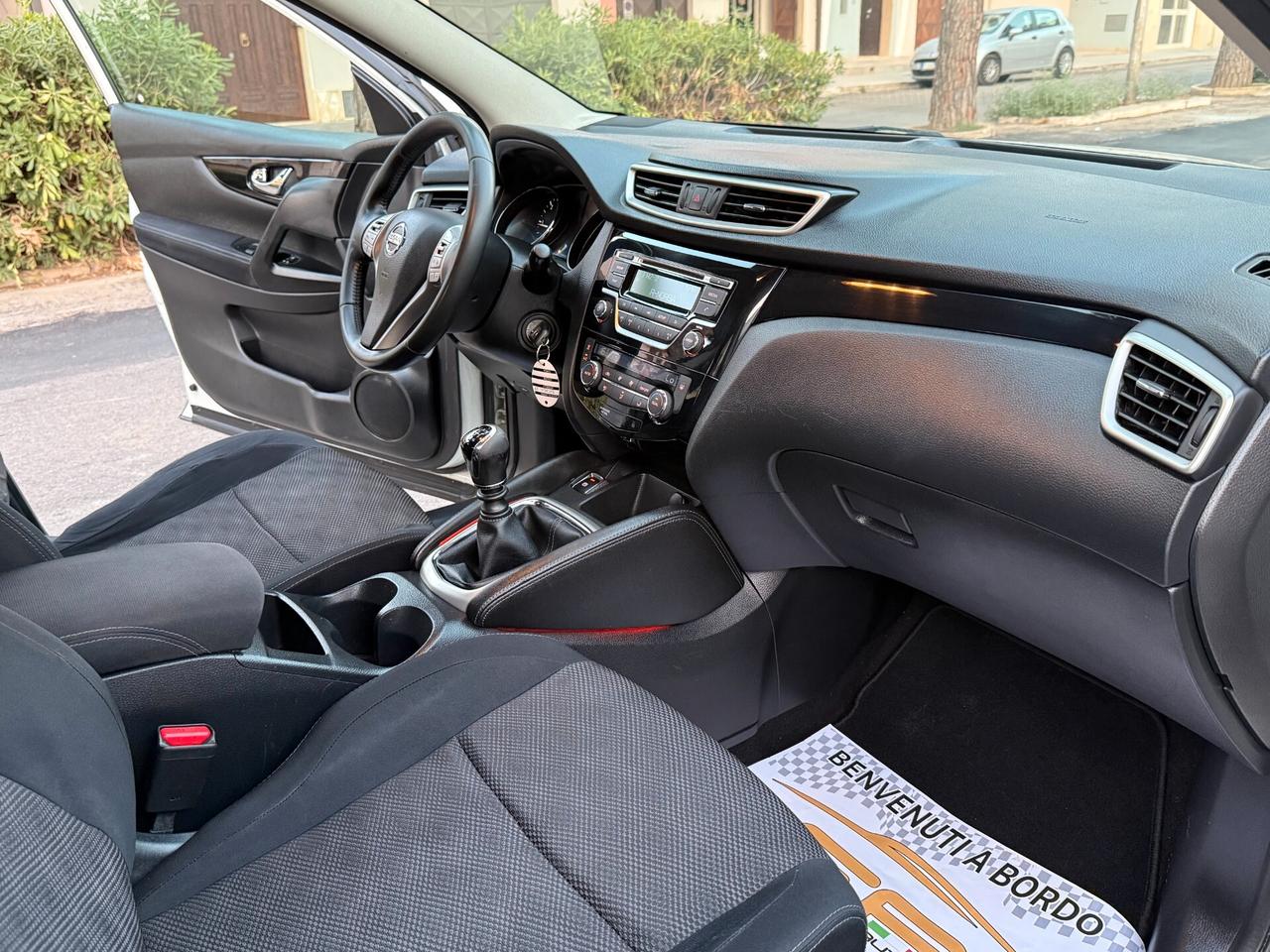Nissan Qashqai 1.5 dCi Tekna *BIANCO PERLA - 2015