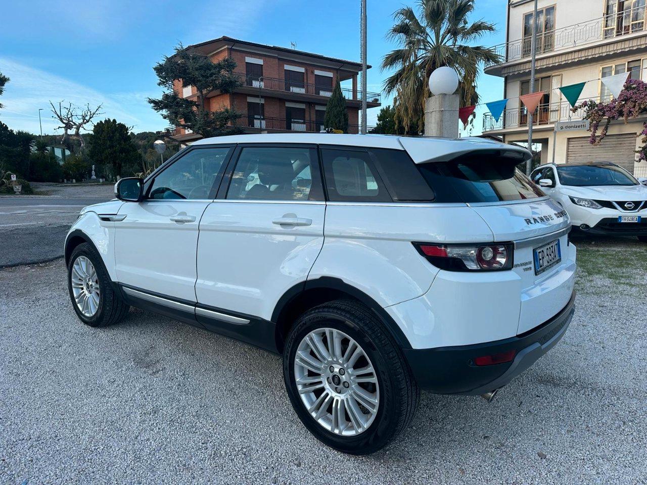 Land Rover Range Rover Evoque 5 Porte Range Rover Evoque 5p 2.2 td4 Prestige 150cv