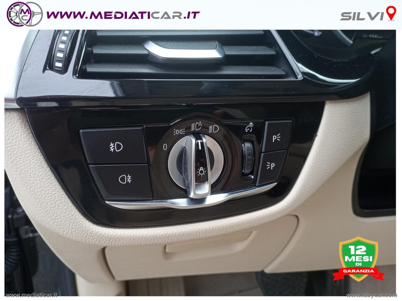 BMW 520d xDrive Touring Business GANCIO TRAINO