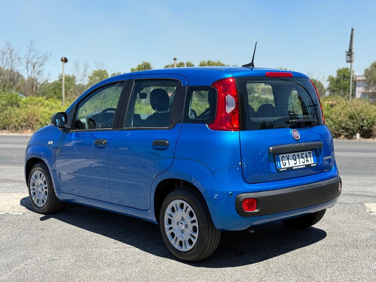 DISPONIBILE SOLO A NOLEGGIO RENT Fiat Panda Hybrid