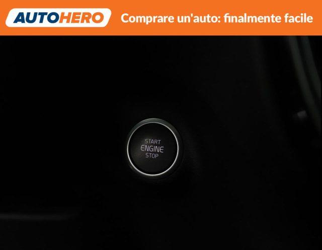 VOLVO XC40 T3 Geartronic Momentum Pro