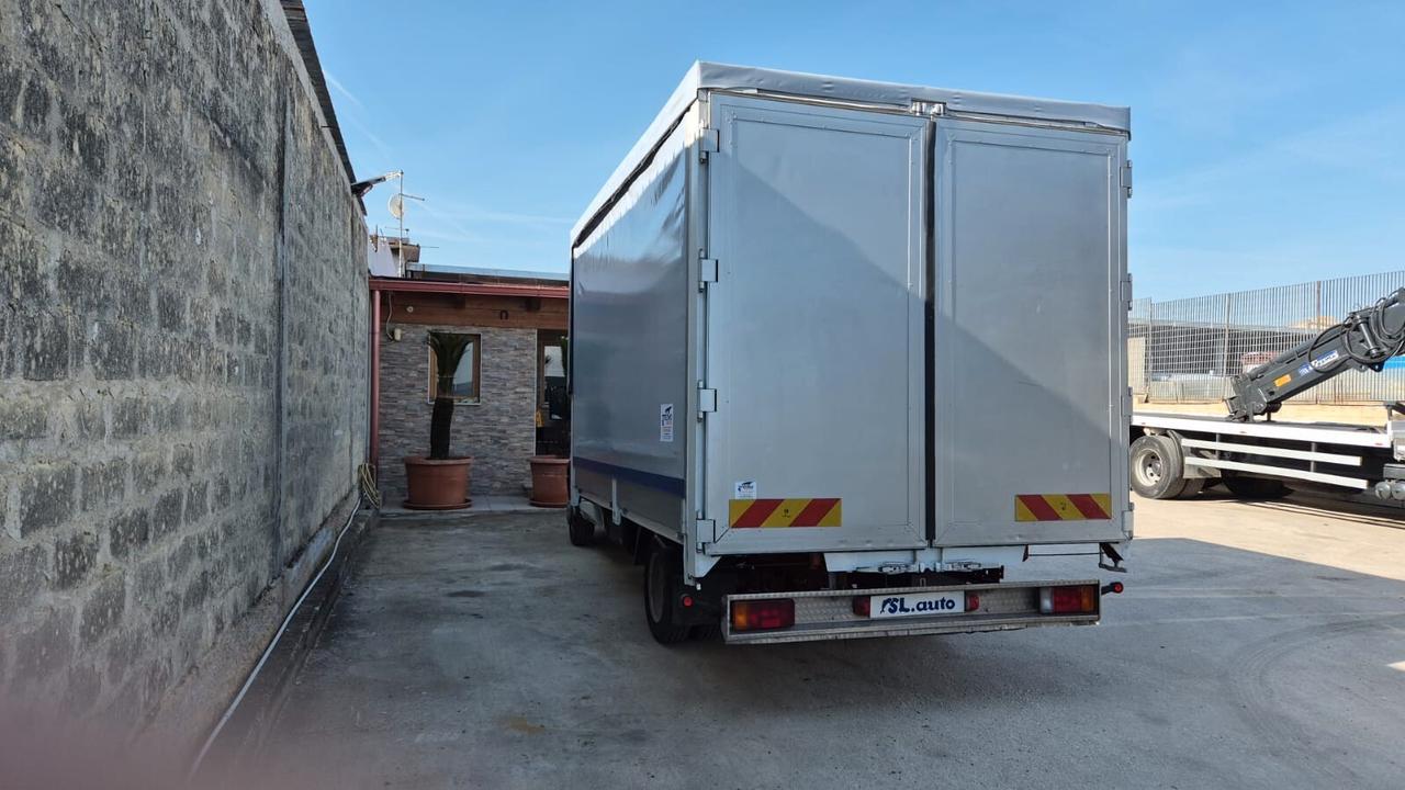 Iveco Daily corsa lunga 4mt x 240 PAT B