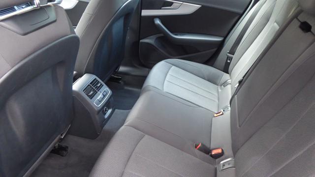 AUDI A4 Avant 2.0 TDI 150 CV S-Tronic