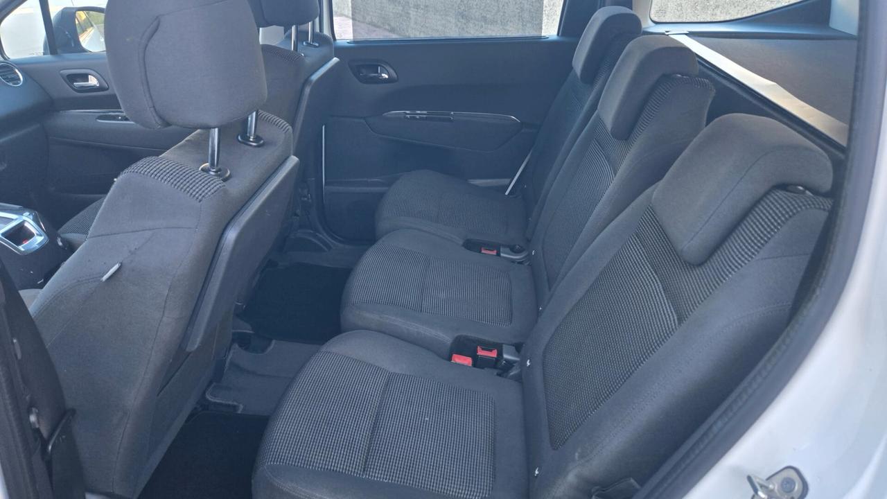 Peugeot 5008 BlueHDi 120 EAT6 S&S Allure