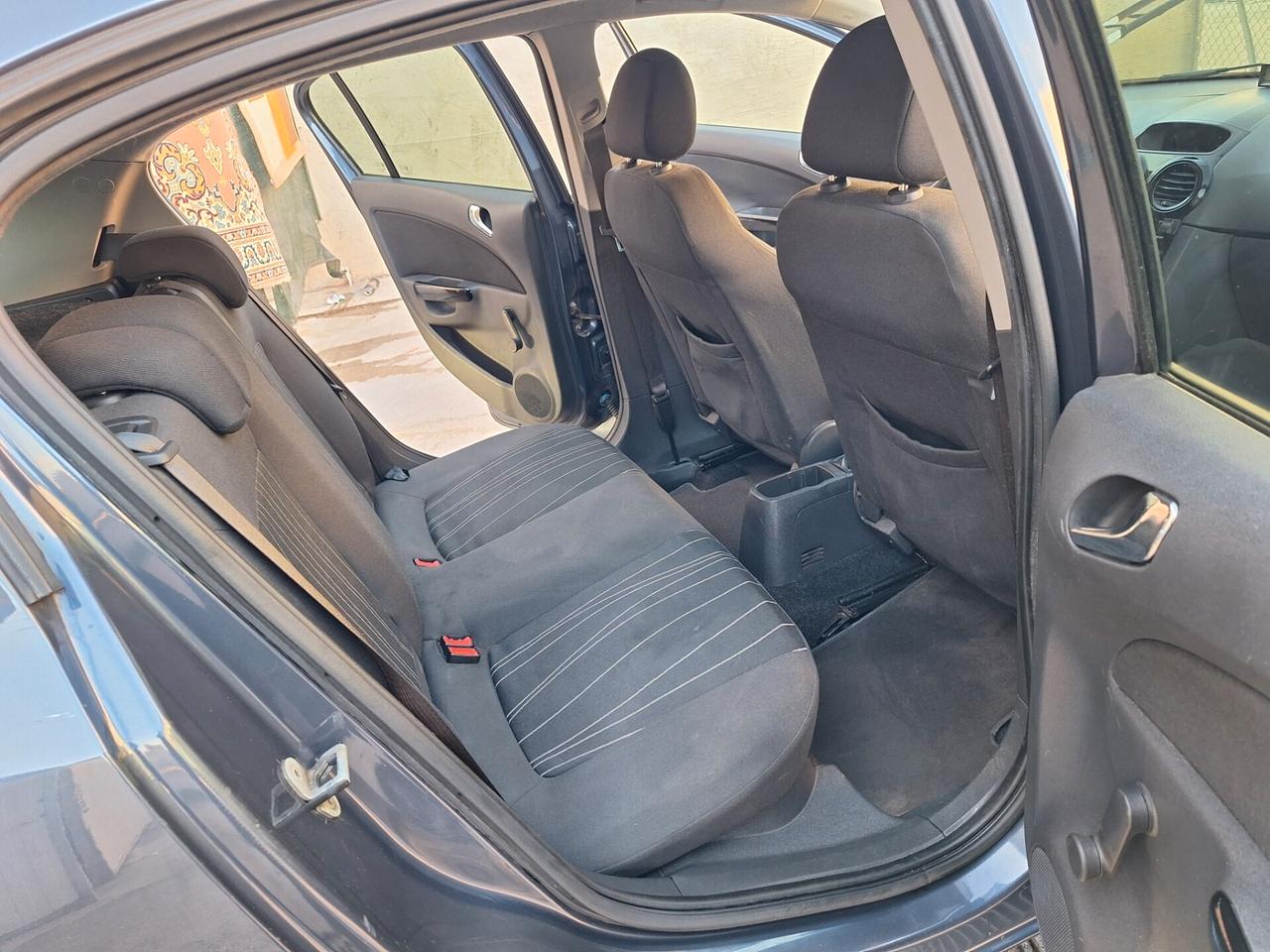 Opel Corsa 1.2 5 porte Edition NEOPATENTATI UNICOPROPIETARIO