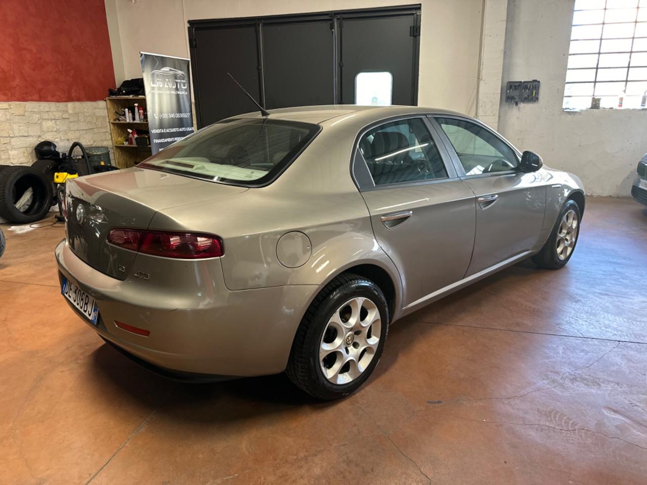 Alfa Romeo 159 1.9 JTS 16V Progression