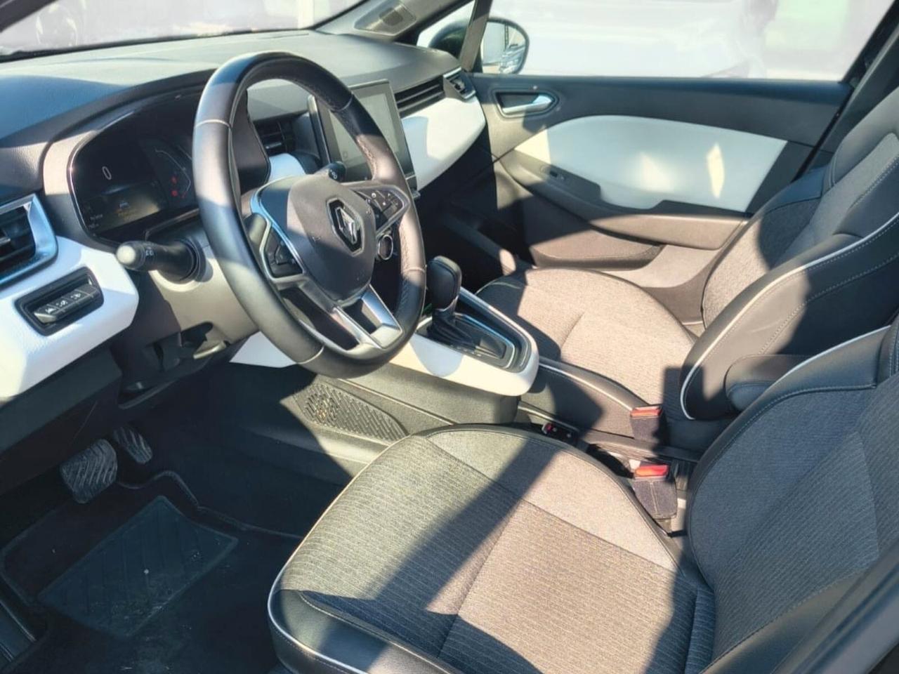 Renault Clio Full Hybrid E-Tech 145 CV 5 porte Techno