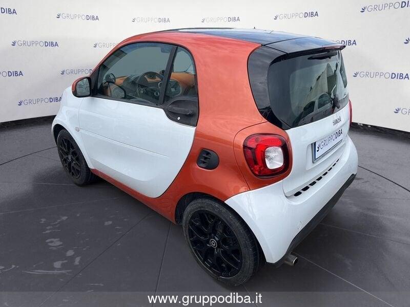 smart fortwo Smart III 2015 Benzina 1.0 Urban (sport edition1) 71cv