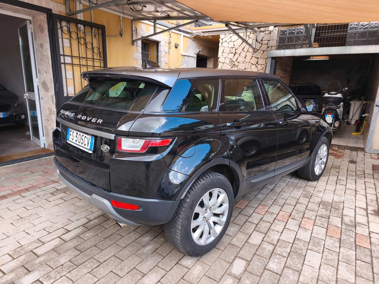 Land Rover Range Evoque 2.0 TD4 150 CV 5p. SE Dynamic
