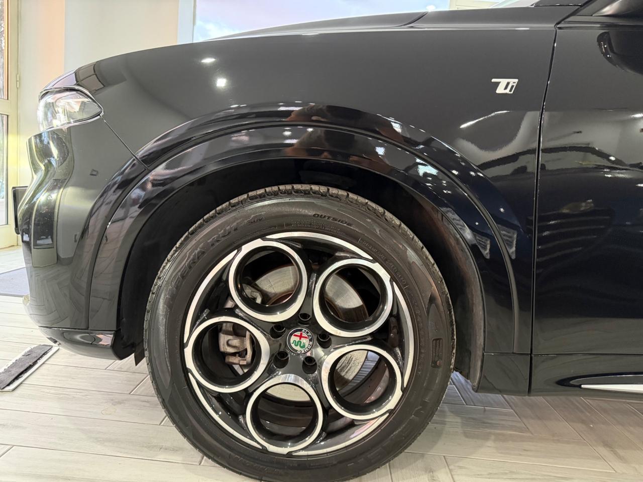 Alfa Romeo Tonale 160CV MHEV TCT7 TRIBUTO ITALIANO2024