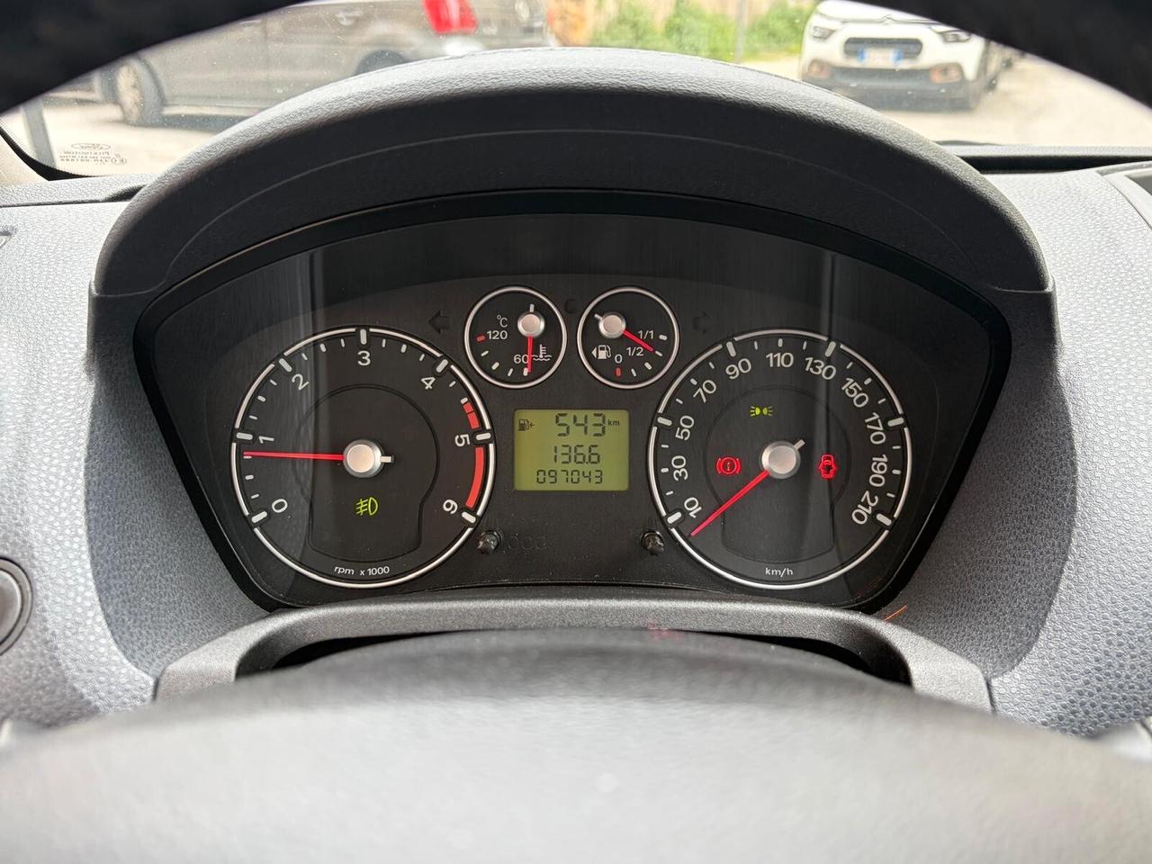 Ford Fiesta 1.4 TDCi 5p. Titanium RARA 97.000KM