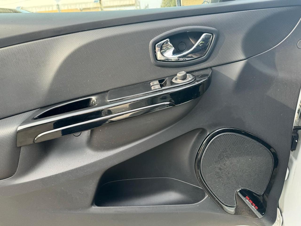 Renault Clio 1.5 dCi 8V 75CV 5 porte Live