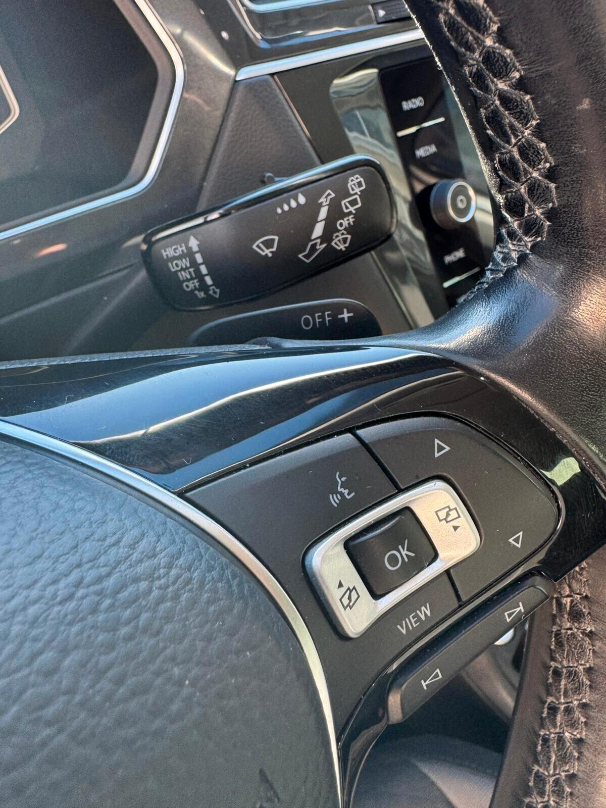 Volkswagen Tiguan 2.0 TDI rline DSG Garanzia