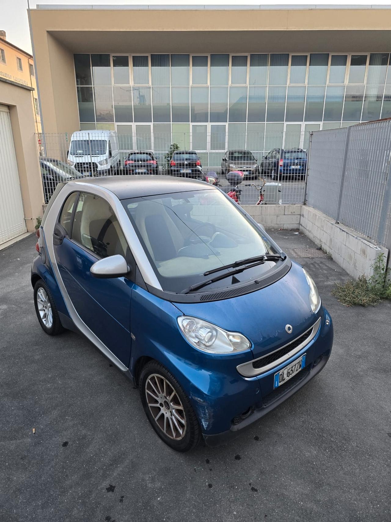Smart ForTwo 800 33 kW coupé passion cdi