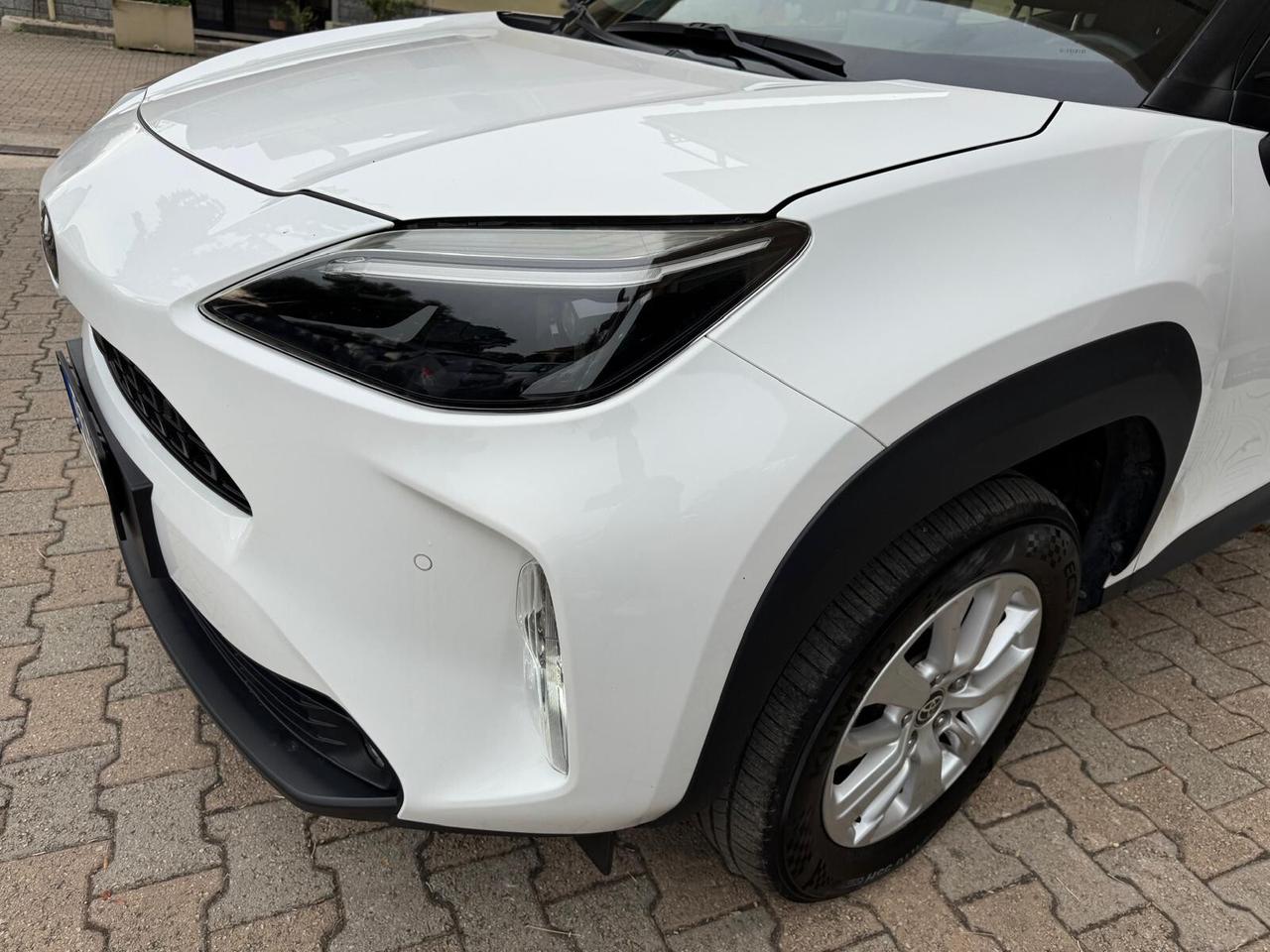 Toyota Yaris Cross 1.5 Hybrid 5p. E-CVT Business