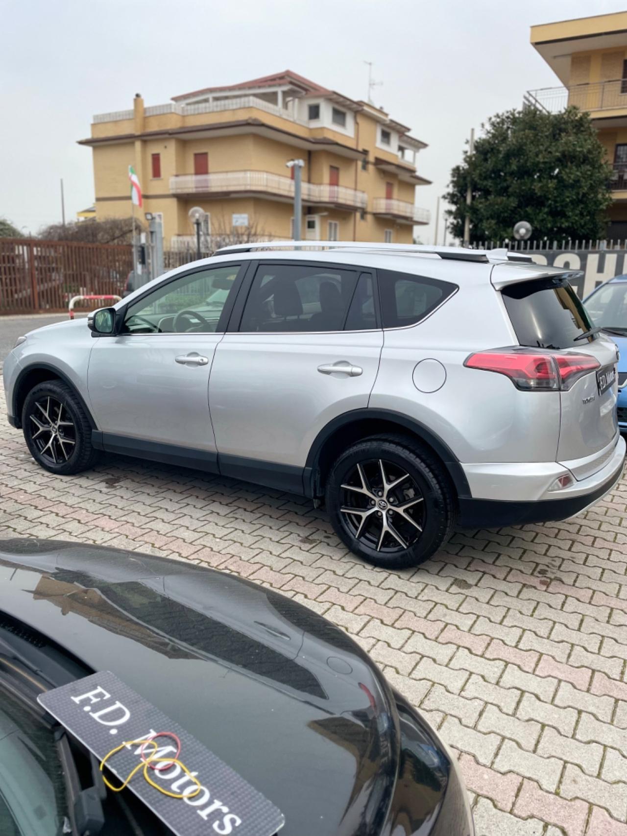 Toyota RAV 4 RAV4 2.0 D-4D 2WD Lounge