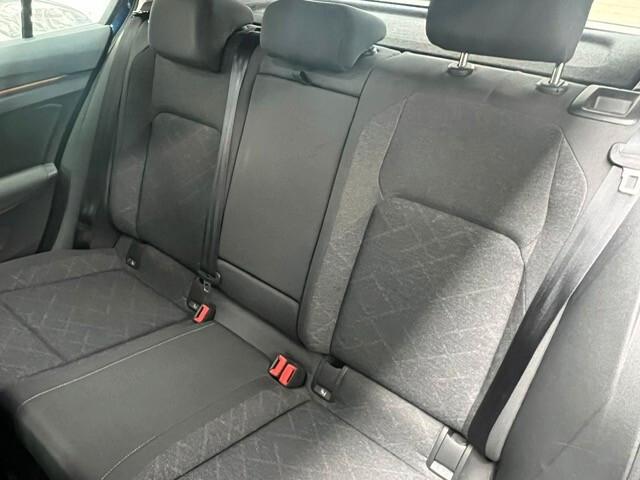 Volkswagen Golf 1.0 TSI EVO Life NEOPATENTATI-RETROCAMERA