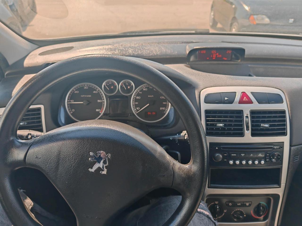 Peugeot 307 1.4 16V HDi 90CV