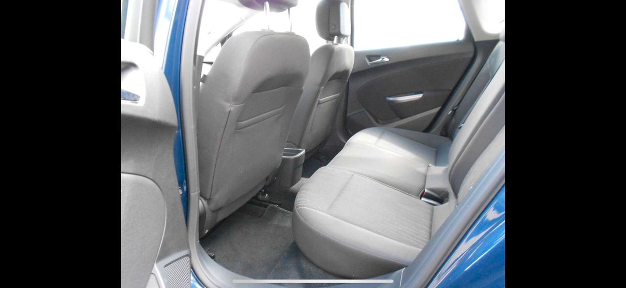 Opel Astra 1.4 100CV 5 porte Elective