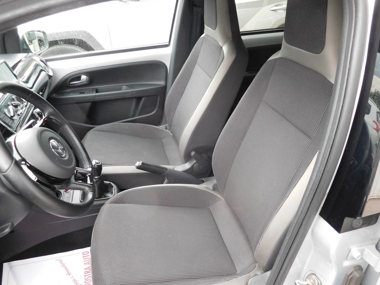 Volkswagen up! 1.0 75 CV 5p. high up!