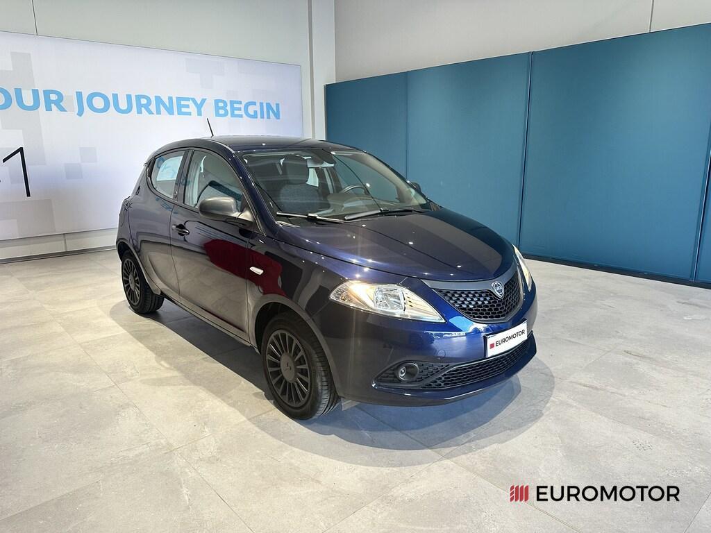 Lancia Ypsilon 5 Porte 1.0 FireFly Hybrid Maryne