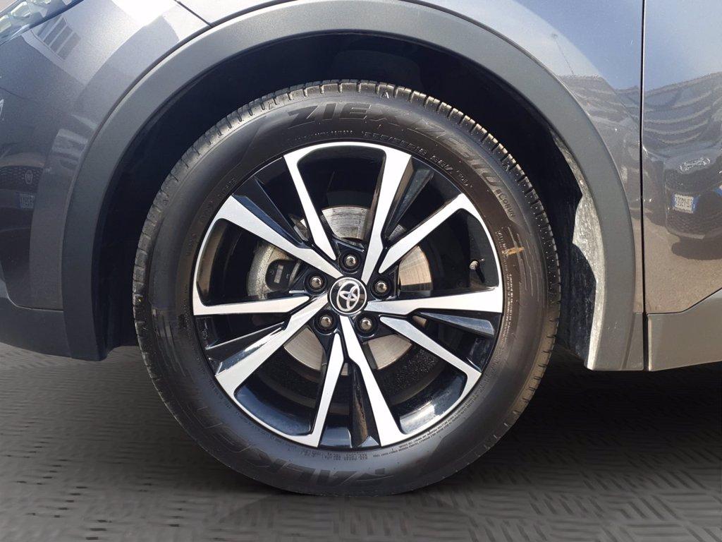 TOYOTA C-hr 2.0 hev trend fwd e-cvt del 2024