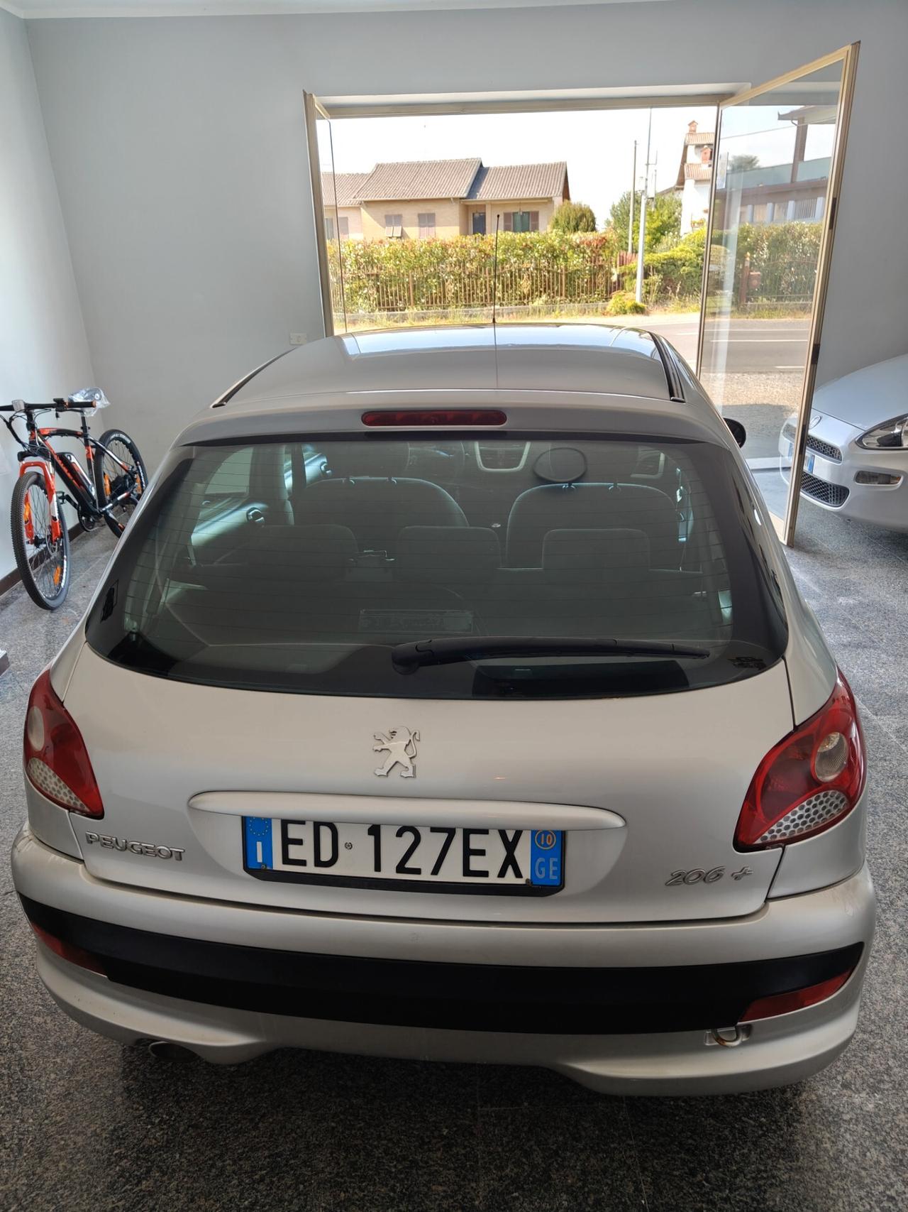 Peugeot 206 Plus 1.4 HDi 70CV 5p. Trendy