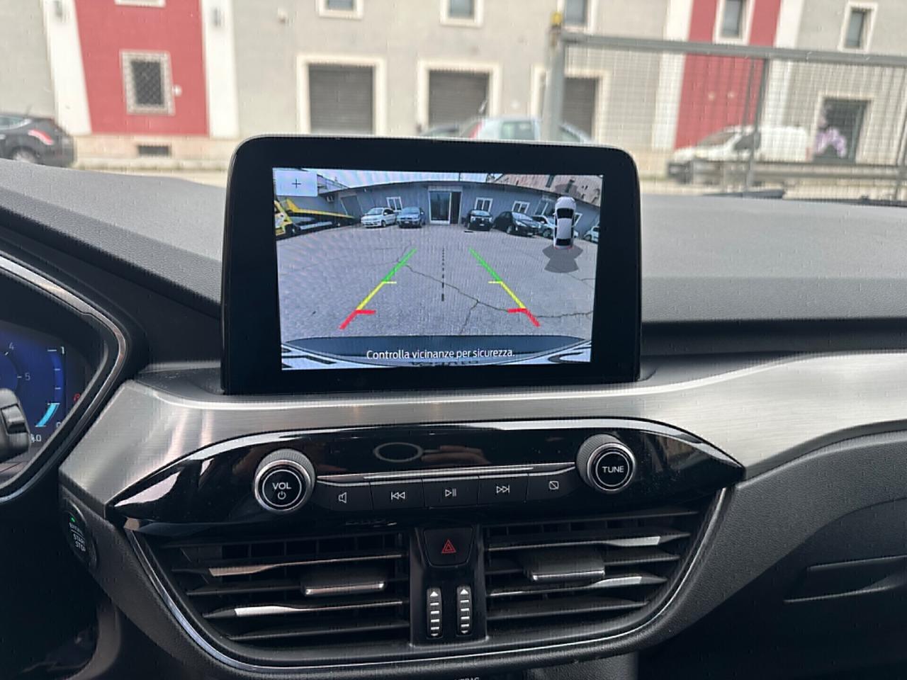 Ford Kuga PREZZO IVA ESPOSTA COMPRESA
