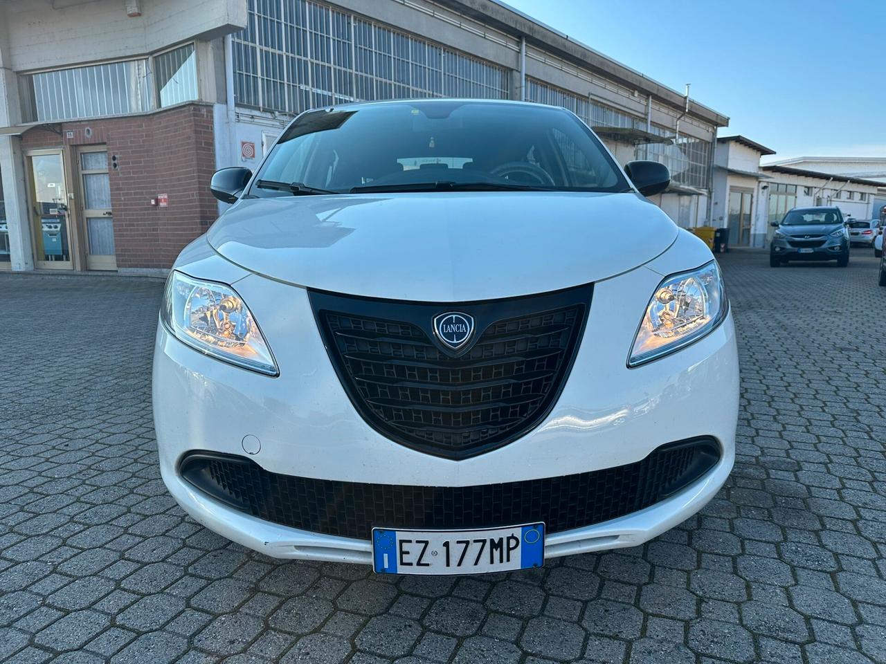 Lancia Ypsilon 1.2 69 CV 5 porte Elle