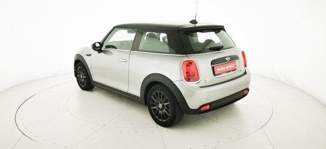 MINI Cooper SE Essential