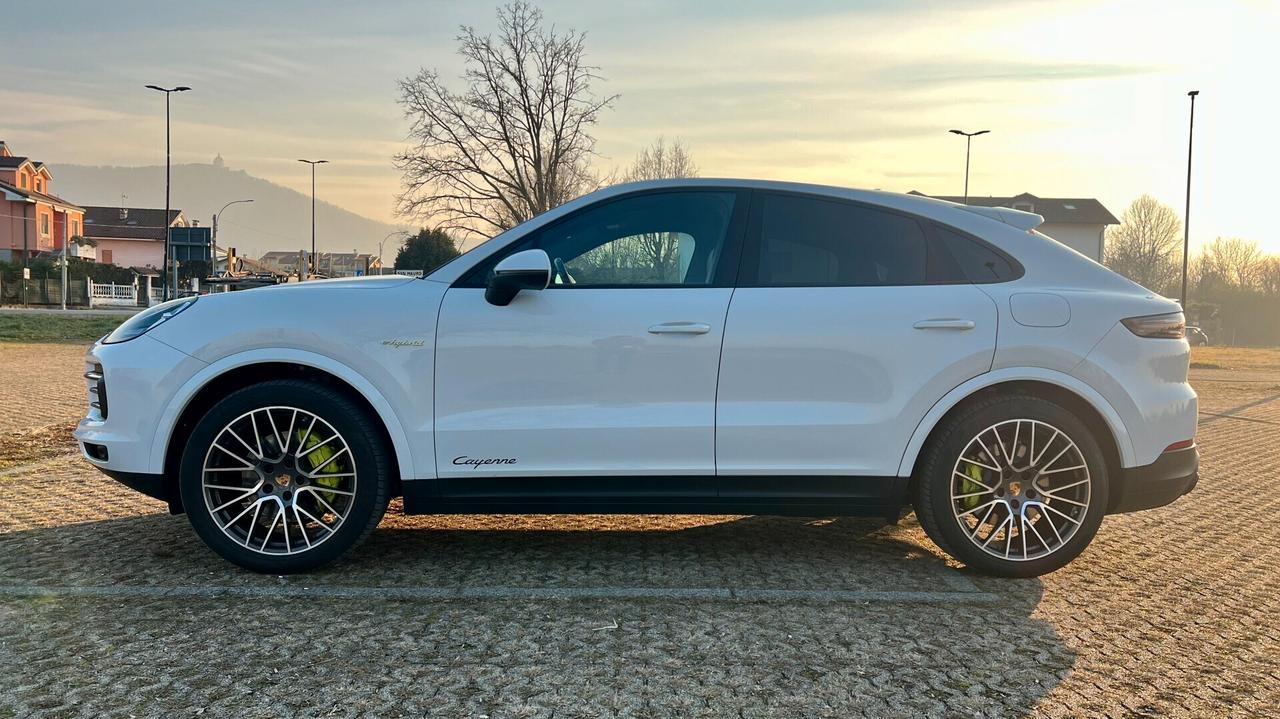 Porsche Cayenne Coupé 3.0 V6 E-Hybrid *PREZZO PROMO*