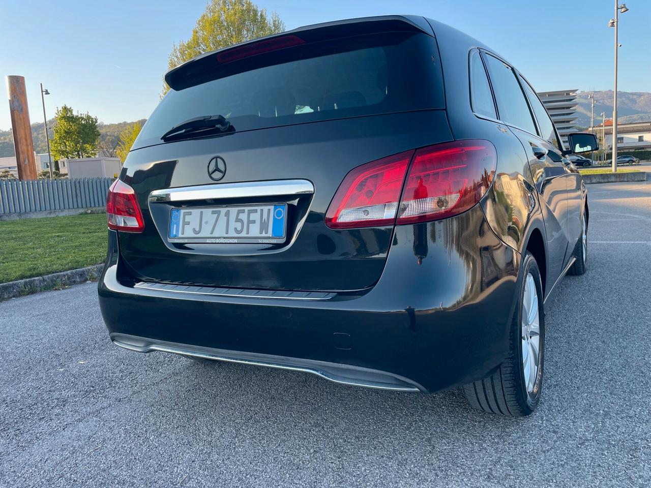 Mercedes-benz B 180 d Business