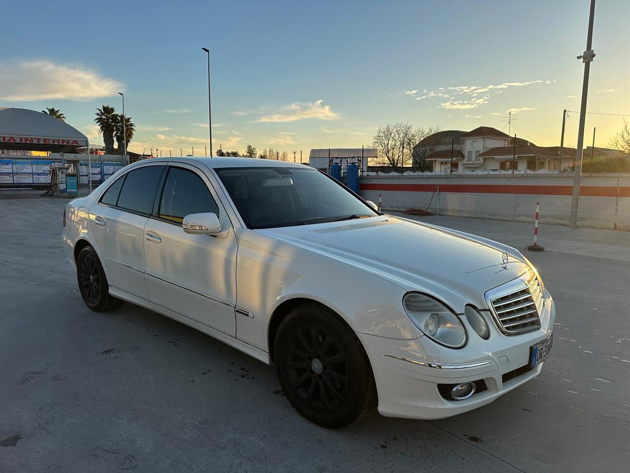 Mercedes-benz E 220 CDI cat EVO Elegance